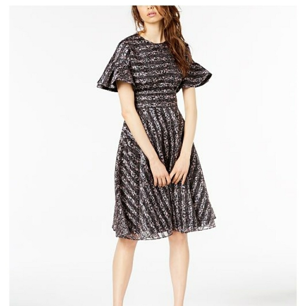 ISO Jill Jill Stuart Ruffled Sleeve Print Dress